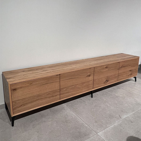 מזנון עץ מלא קורפו